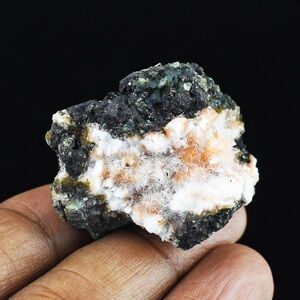 Genuine 84.00 Cts Thomsonite